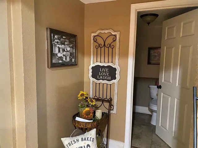 $269,500 | 901 West Wrights Avenue, Comanche, TX 76442