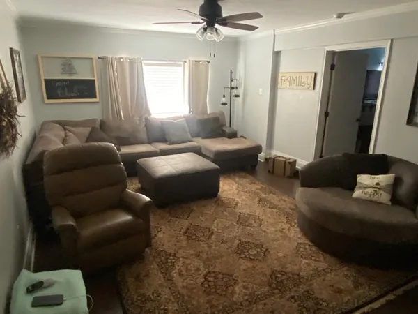 $269,500 | 901 West Wrights Avenue, Comanche, TX 76442
