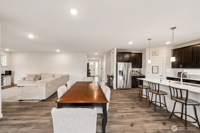 $745,000 | 13225 Pnes Lane East, Puyallup, WA 98374