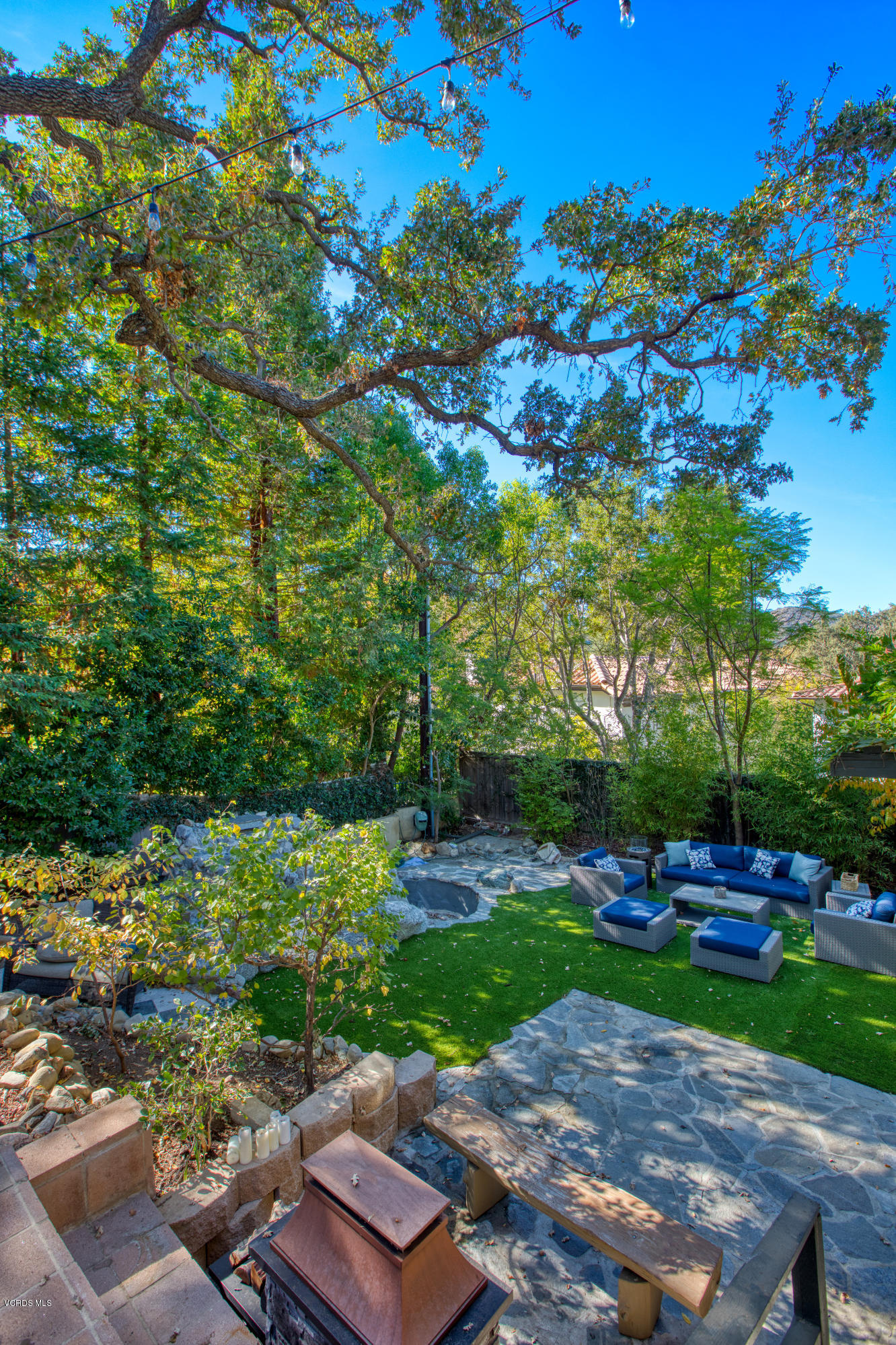 55 Upper Lake Road Westlake Village, CA 91361 - Photo 25 of 40 a view of backyard with green space