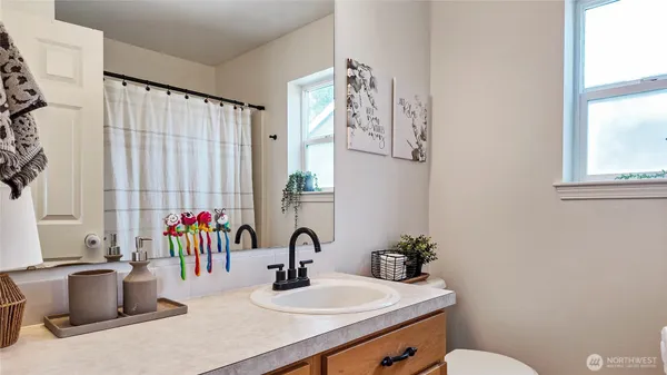 $535,000 | 19123 205th Street East, Orting, WA 98360