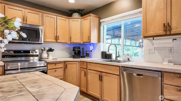 $535,000 | 19123 205th Street East, Orting, WA 98360