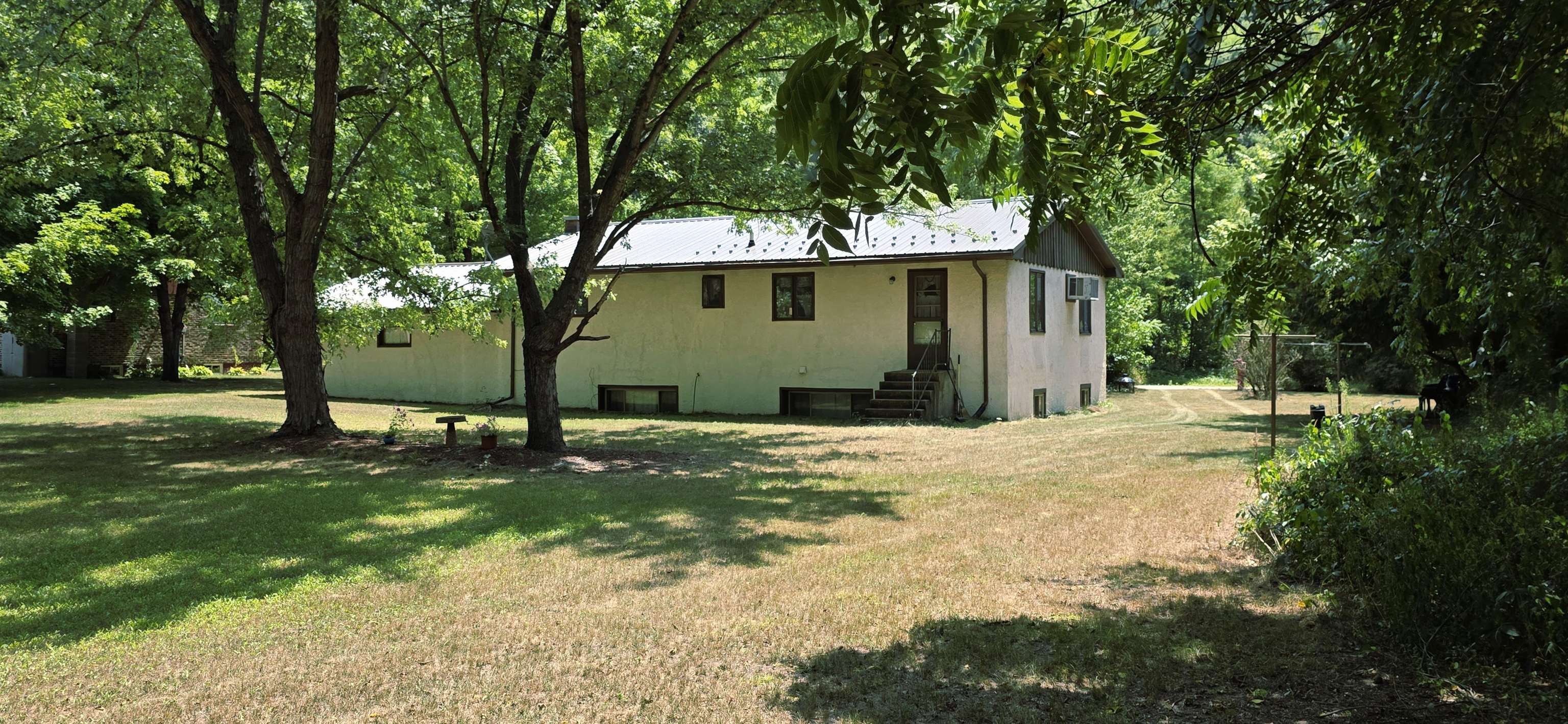 406 East Riviera Street Avoca, WI 53506 - Photo 35 of 44 Gallery Image 35