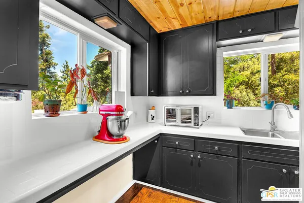 $625,000 | 23971 Skyview Drive, Idyllwild, CA 92549