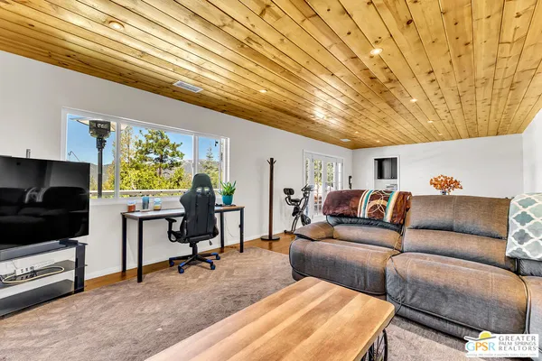 $625,000 | 23971 Skyview Drive, Idyllwild, CA 92549