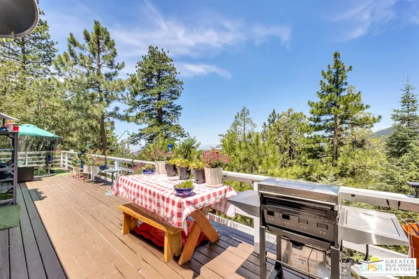 $625,000 | 23971 Skyview Drive, Idyllwild, CA 92549