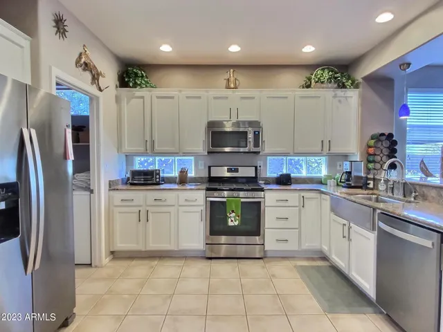 $4,100 | 42128 North Anthem Springs Road, Anthem, AZ 85086