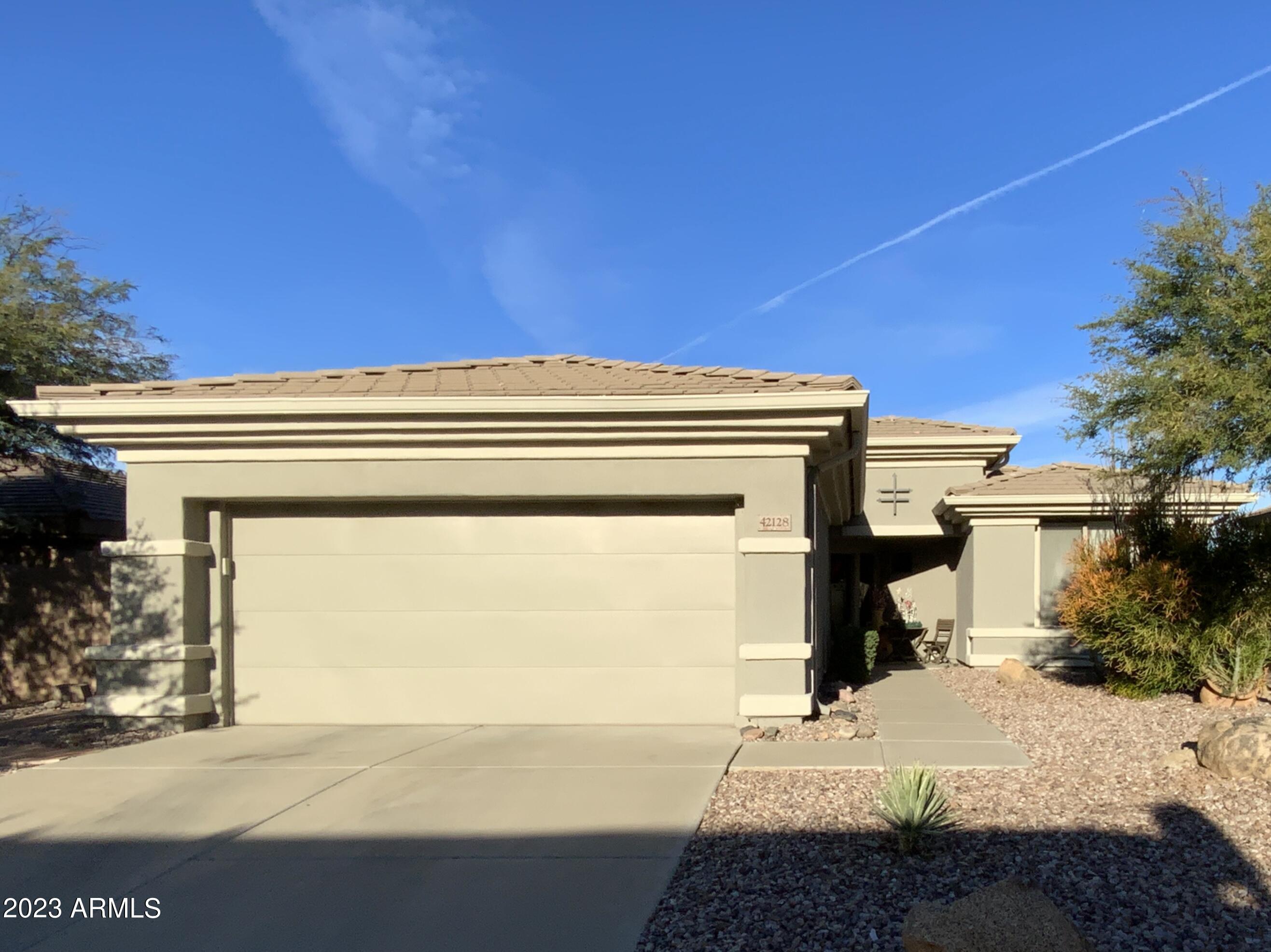 42128 North Anthem Springs Road Anthem, AZ 85086 - Photo 2 of 42 42128 N Anthem Springs Rd