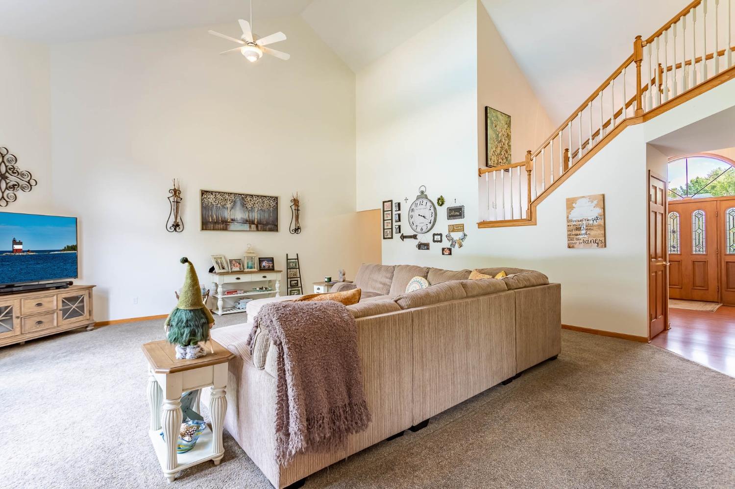 1101 Treadway Road Munster, IN 46321 - Photo 14 of 74 1500x999