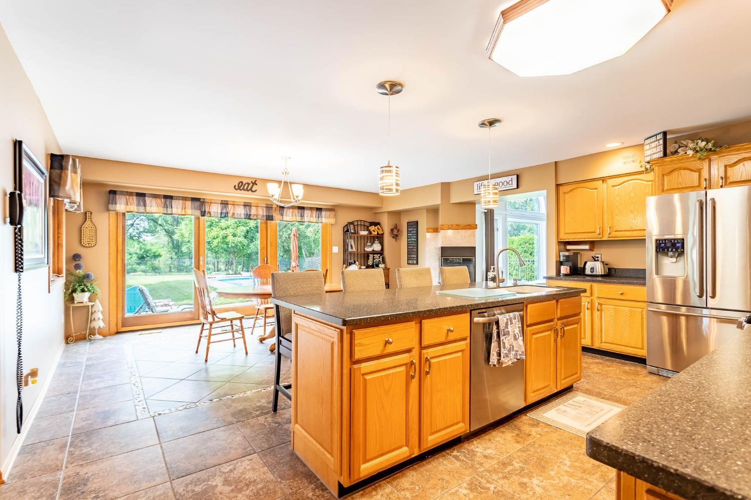 1101 Treadway Road Munster, IN 46321 - Photo 19 of 74 1500x999