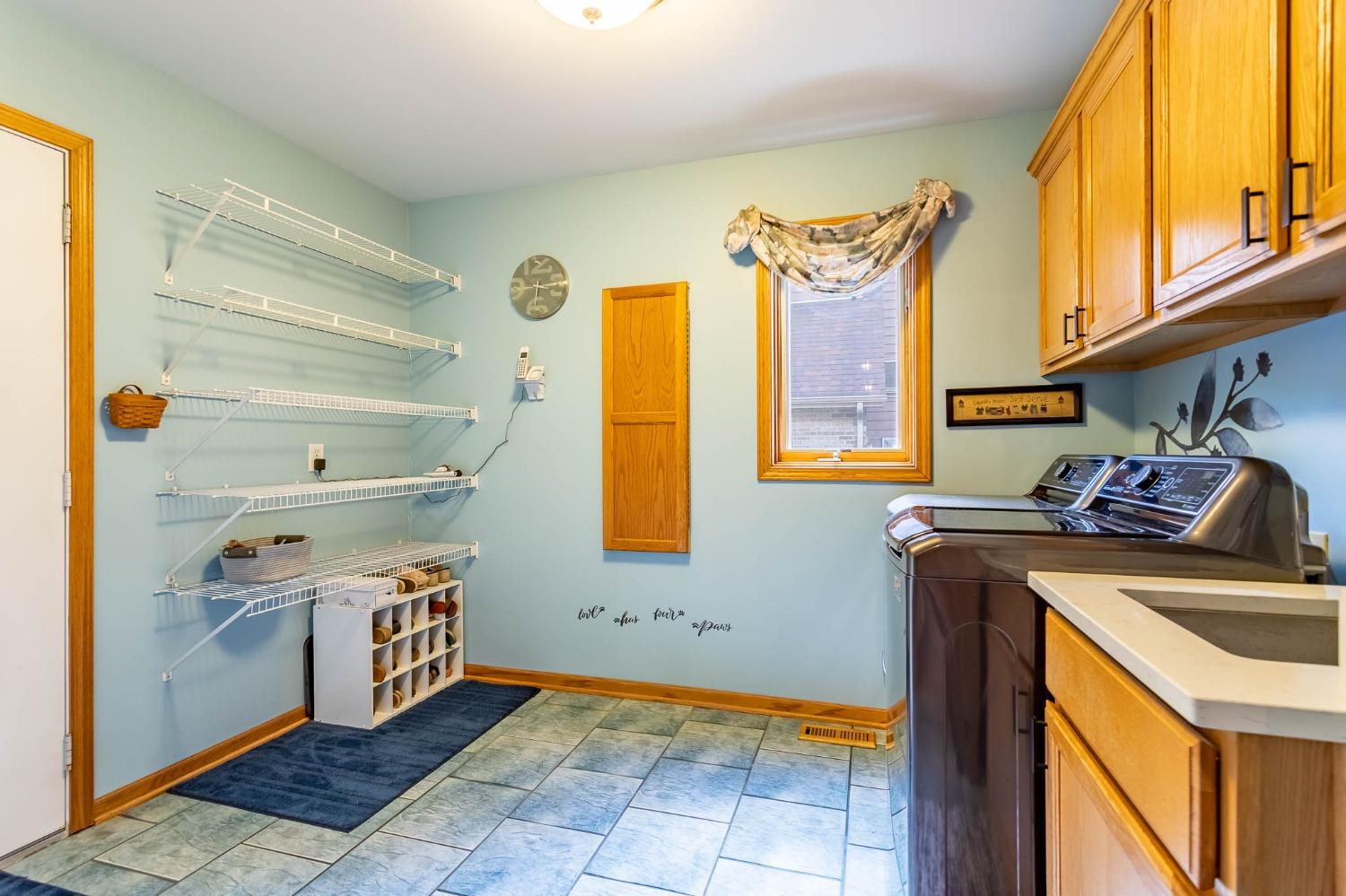 1101 Treadway Road Munster, IN 46321 - Photo 28 of 74 1500x999