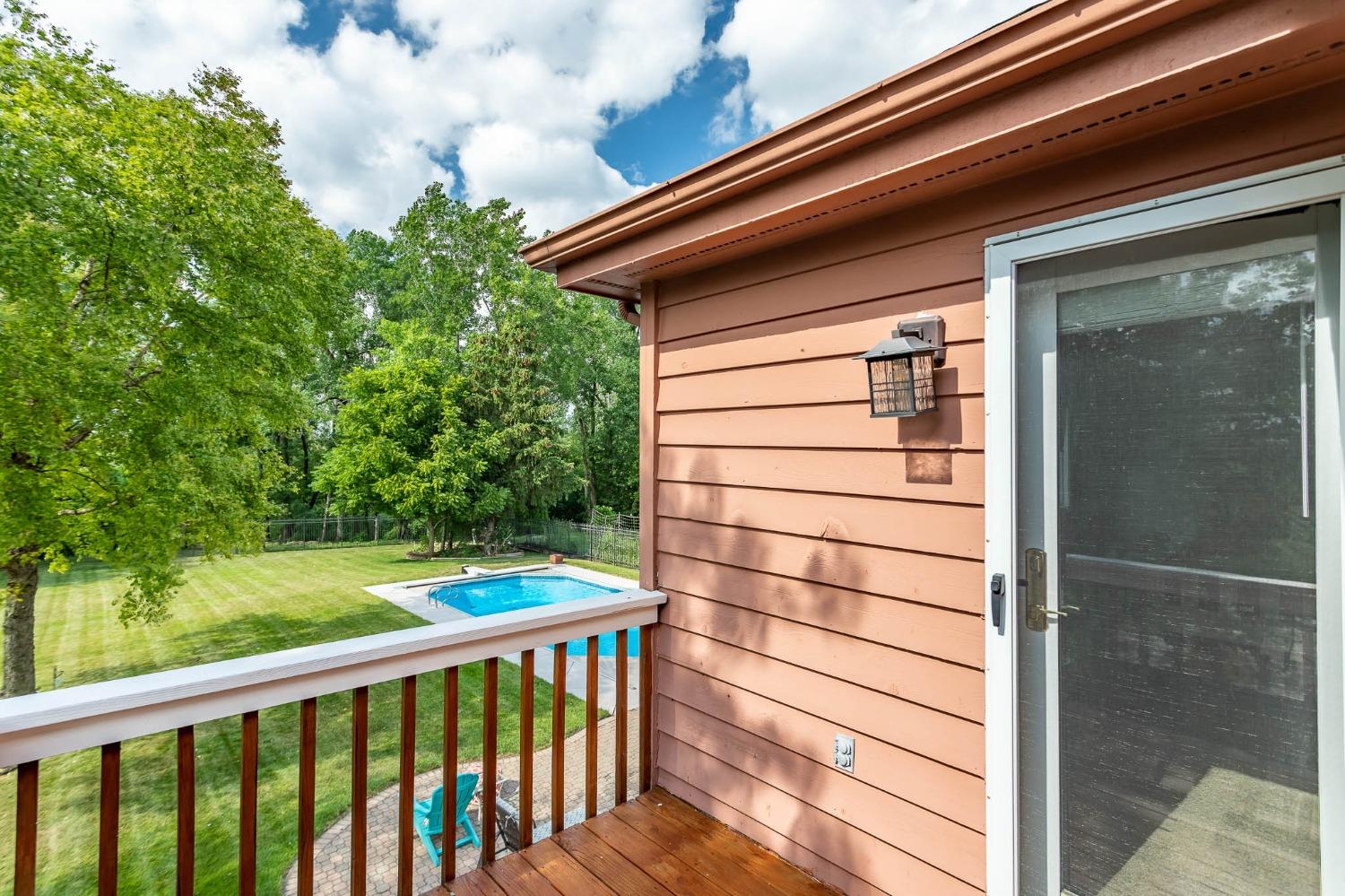 1101 Treadway Road Munster, IN 46321 - Photo 37 of 74 1500x999