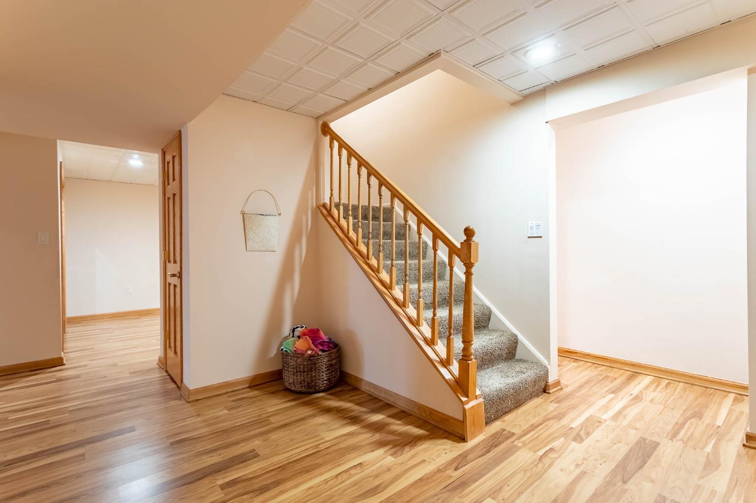 1101 Treadway Road Munster, IN 46321 - Photo 44 of 74 1500x999