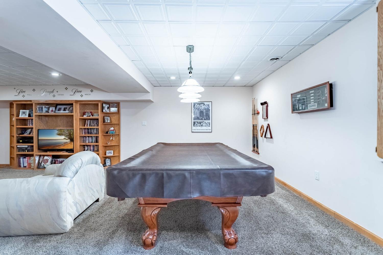 1101 Treadway Road Munster, IN 46321 - Photo 48 of 74 1500x999