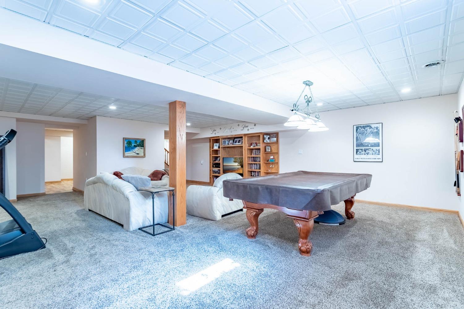 1101 Treadway Road Munster, IN 46321 - Photo 49 of 74 1500x999