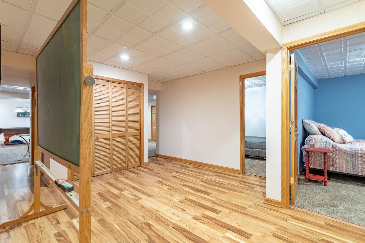 1101 Treadway Road Munster, IN 46321 - Photo 51 of 74 1500x999