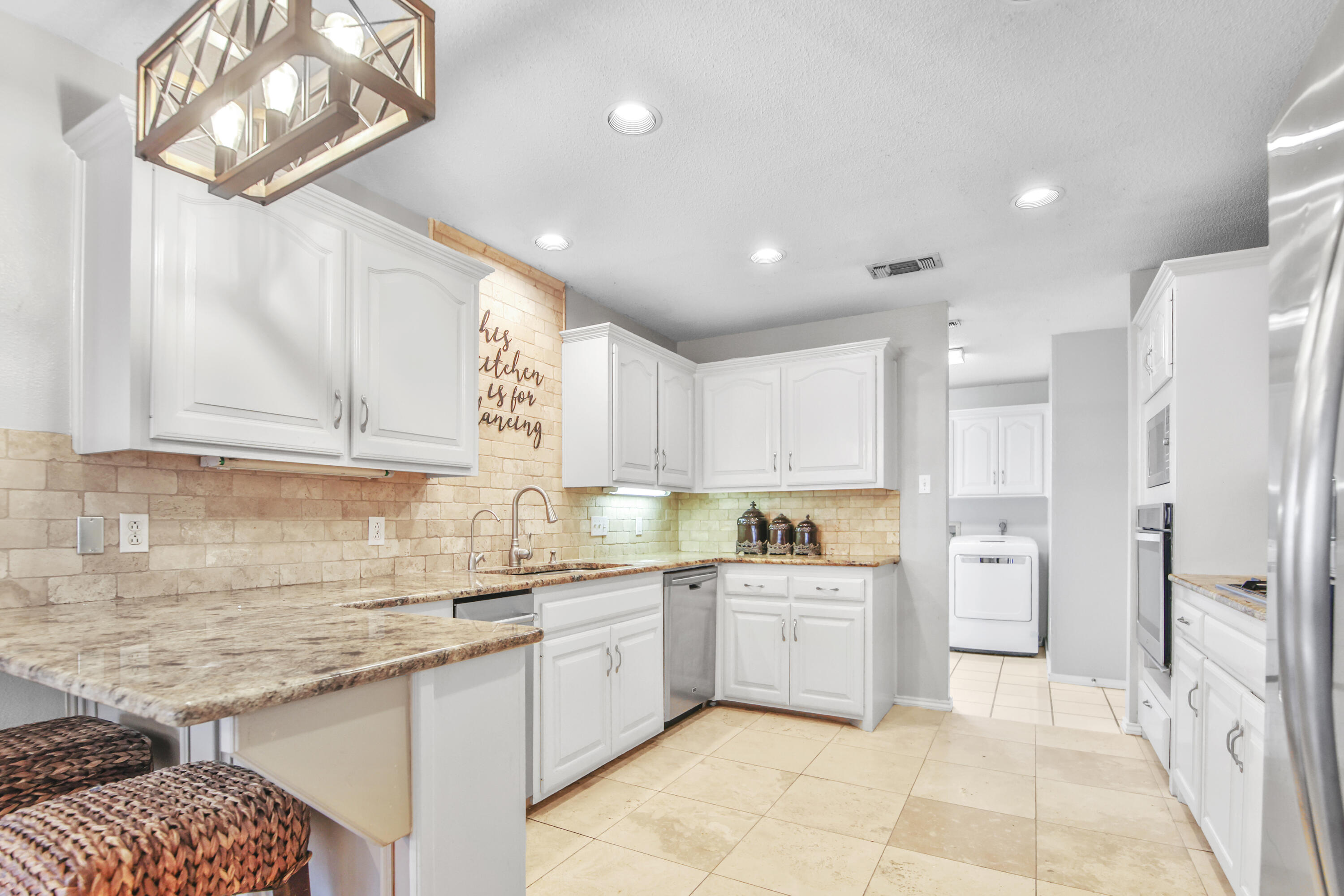 5114 2nd Street Lubbock, TX 79416 - Photo 9 of 43 1L1A1731