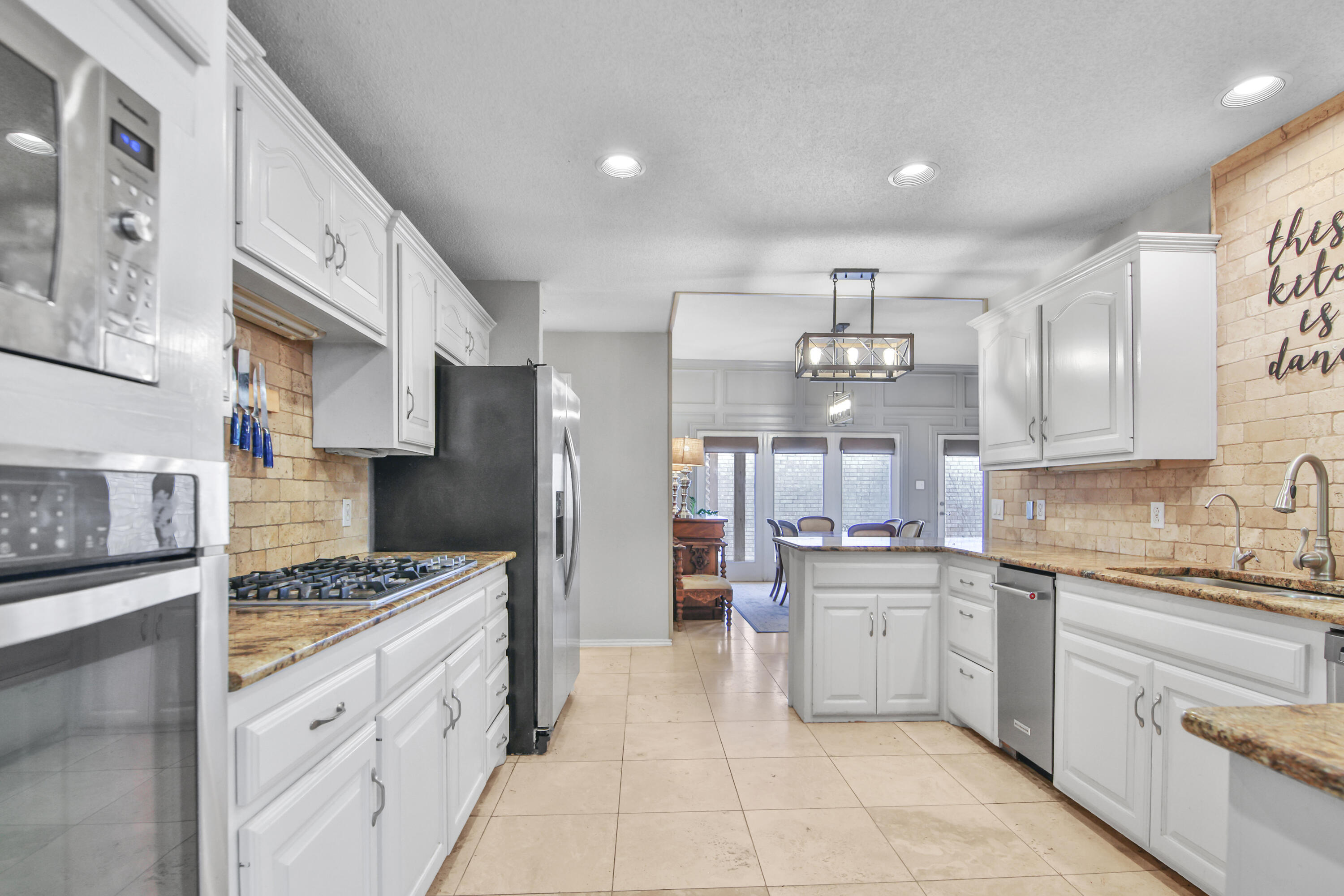 5114 2nd Street Lubbock, TX 79416 - Photo 10 of 43 1L1A1736