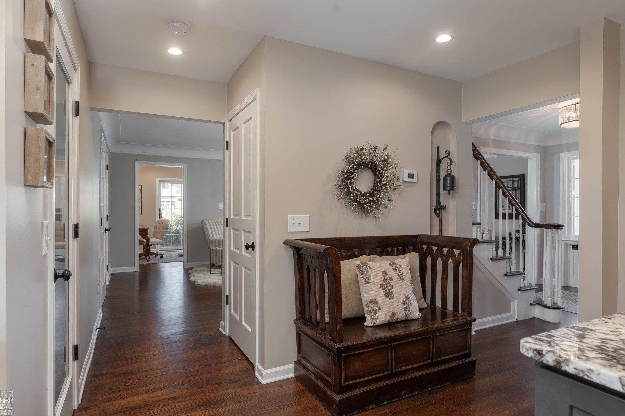 345 Touraine Road Grosse Pointe Farms, MI 48236 - Photo 9 of 34