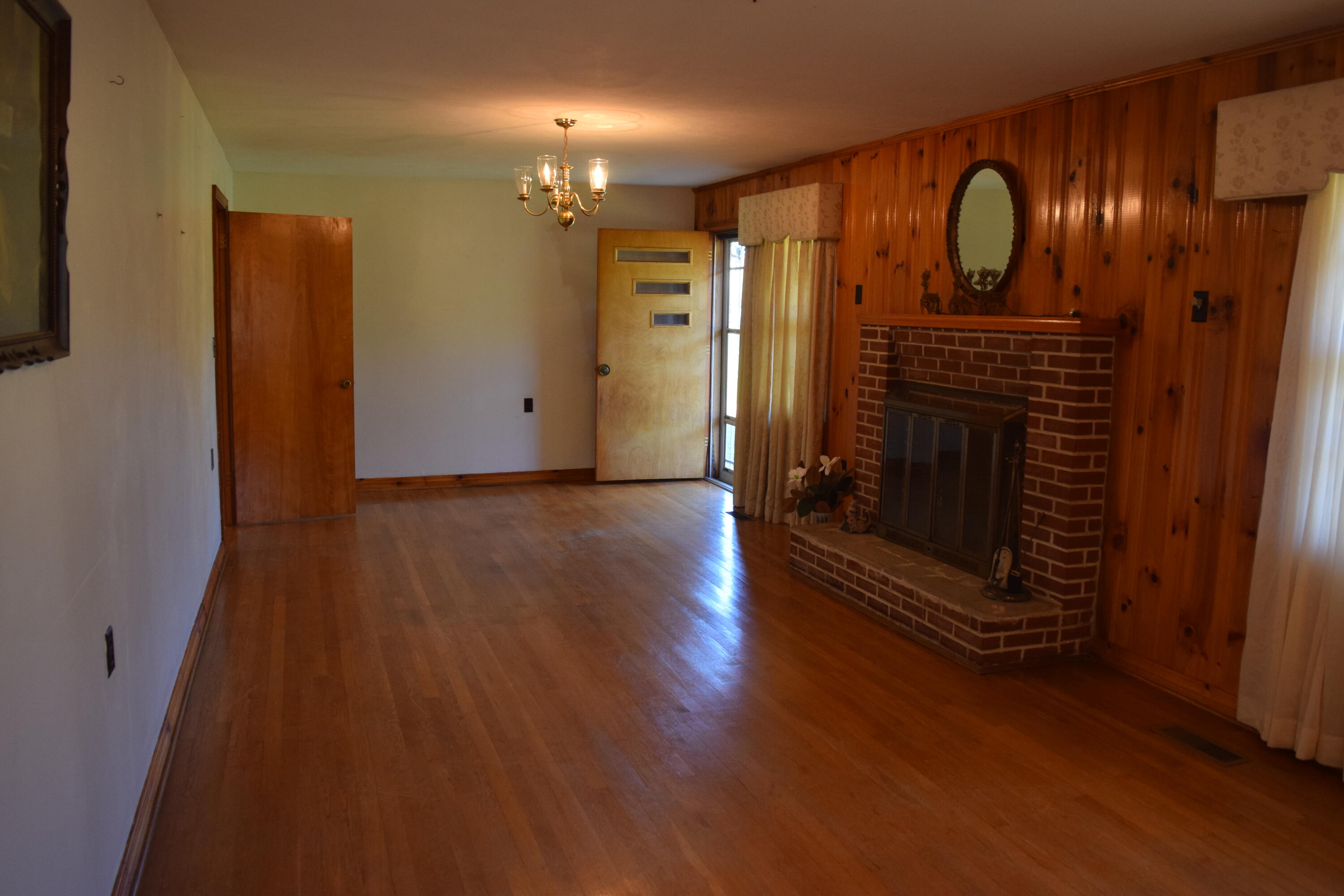 976 Rittertown Road Hampton, TN 37658 - Photo 13 of 17 DSC_0380