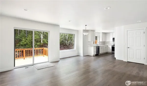 $2,950 | 319 Whitetail Loop, Blaine, WA 98230