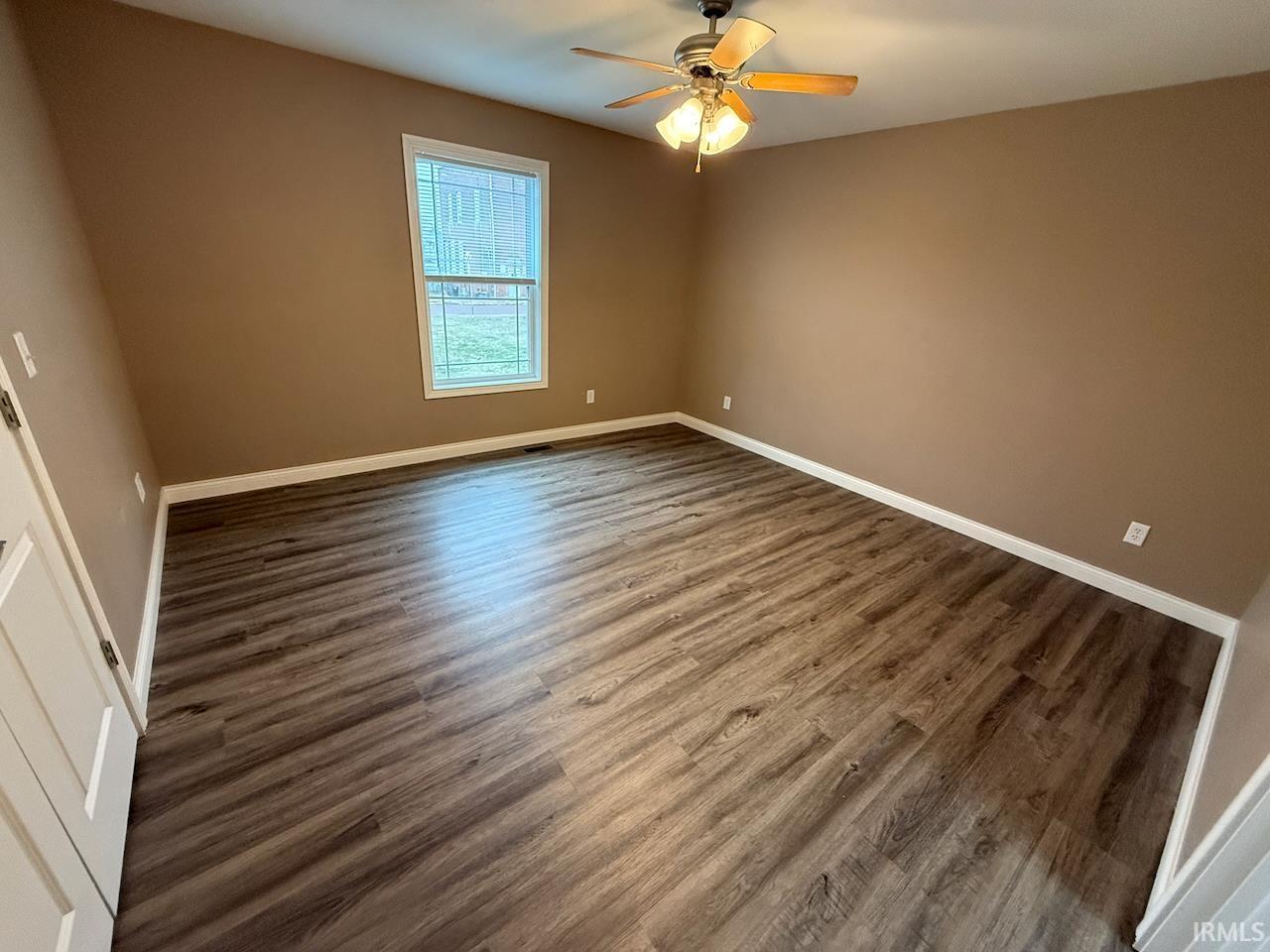 204 West Franklin Lane Fort Branch, IN 47648 - Photo 8 of 13