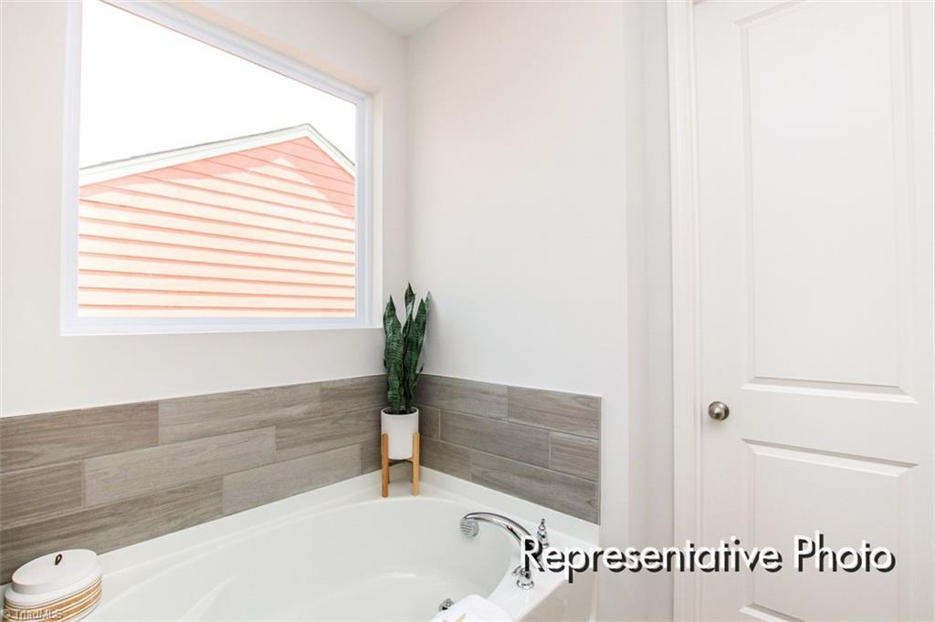 4049 Transition Street, Unit 142 High Point, NC 27265 - Photo 19 of 26 Gallery Image 19