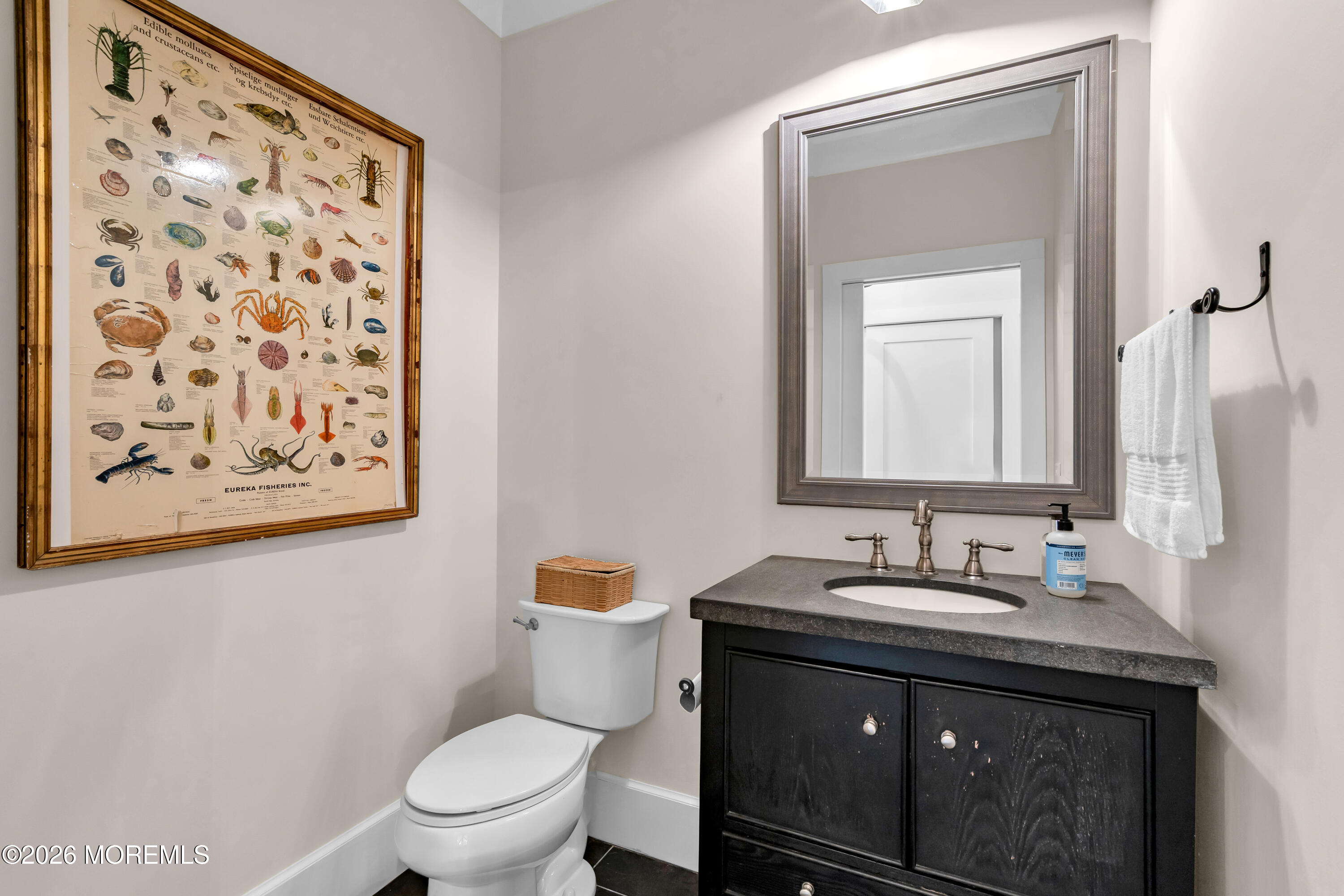 513 Morris Avenue Spring Lake, NJ 07762 - Photo 12 of 38 513 Morris 1st Flr Bath