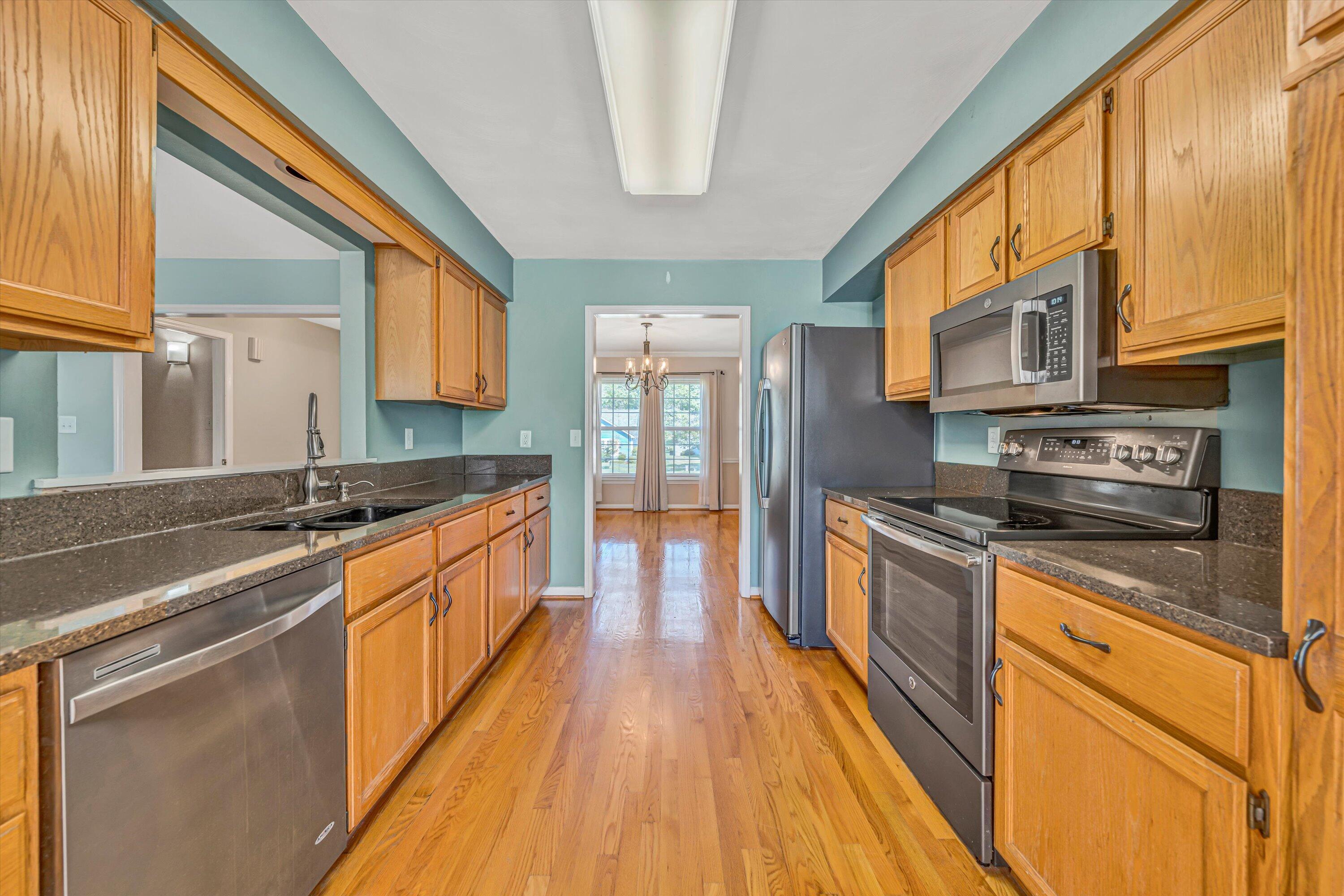 5508 Rome Drive Roanoke, VA 24019 - Photo 12 of 41 12-DSC00025