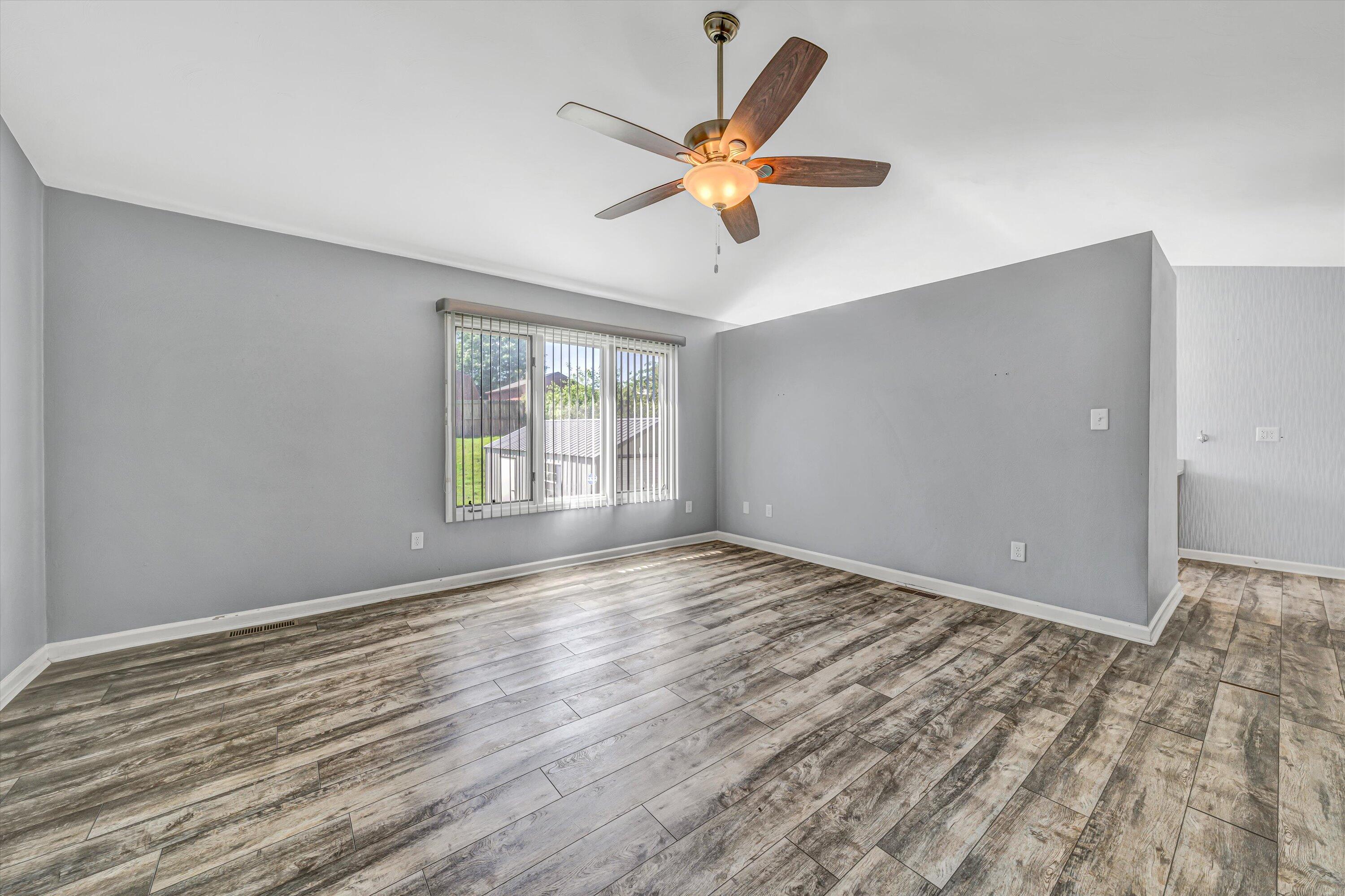 5508 Rome Drive Roanoke, VA 24019 - Photo 16 of 41 16-DSC00037