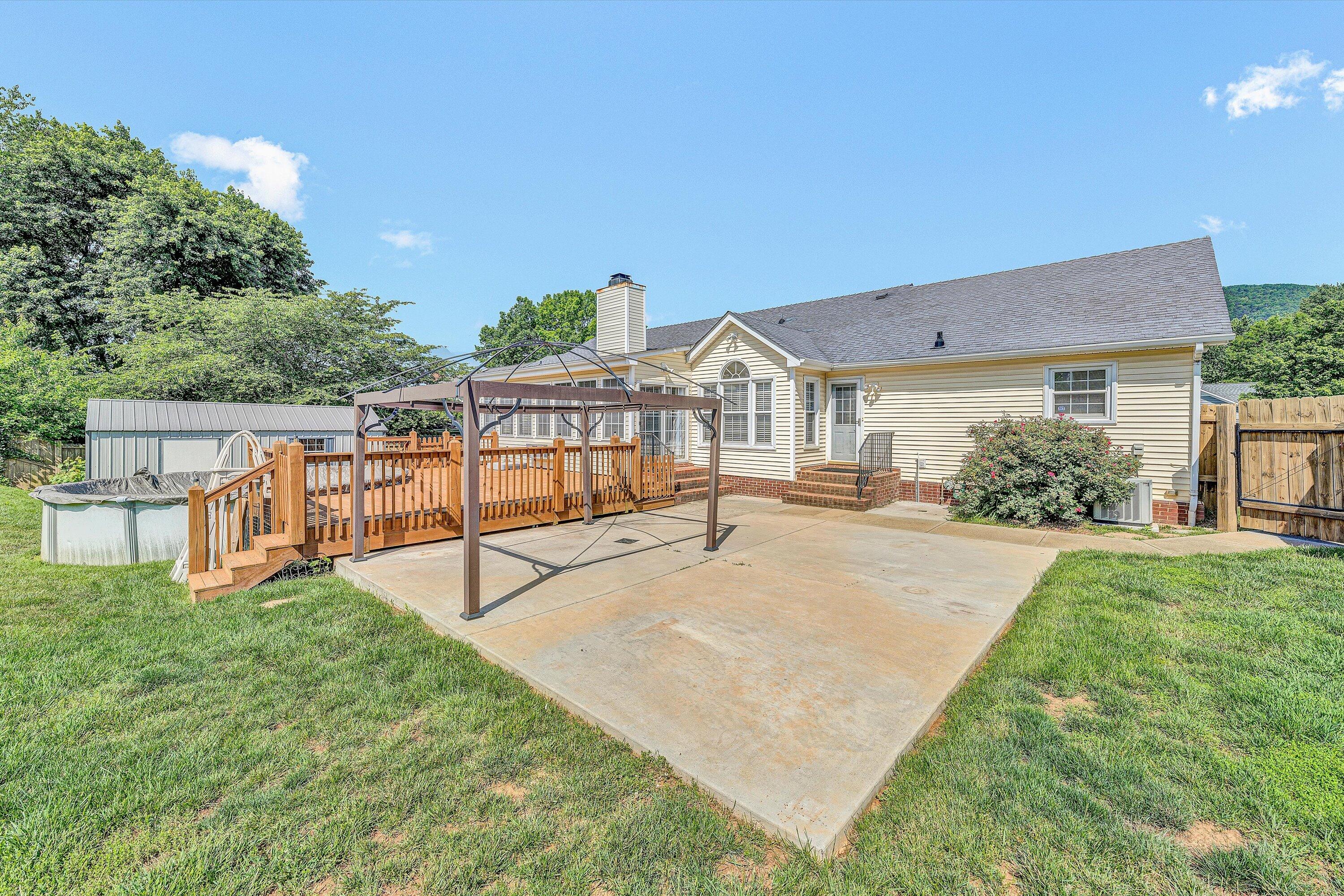 5508 Rome Drive Roanoke, VA 24019 - Photo 32 of 41 32-DSC00096