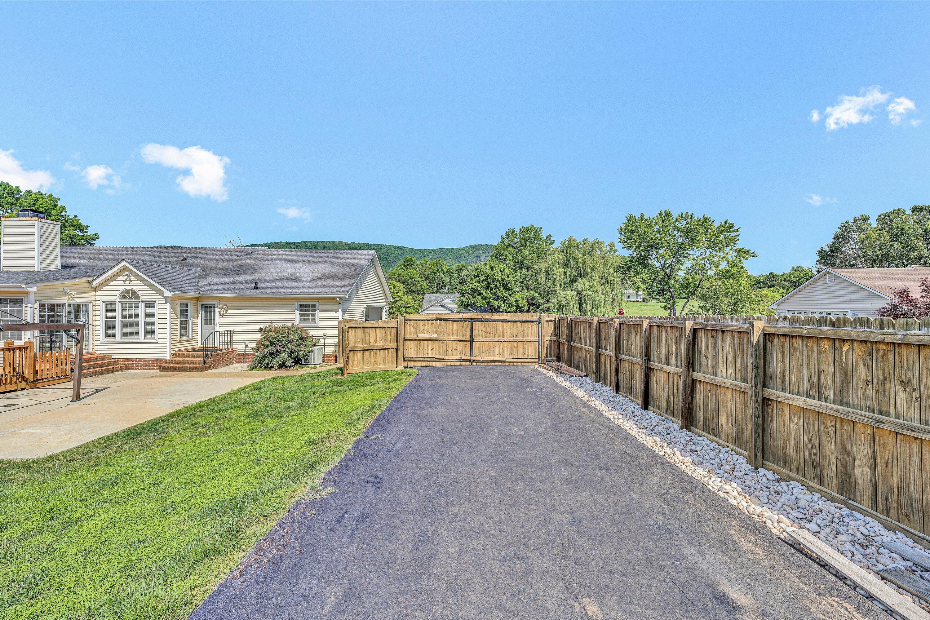 5508 Rome Drive Roanoke, VA 24019 - Photo 33 of 41 33-DSC00099