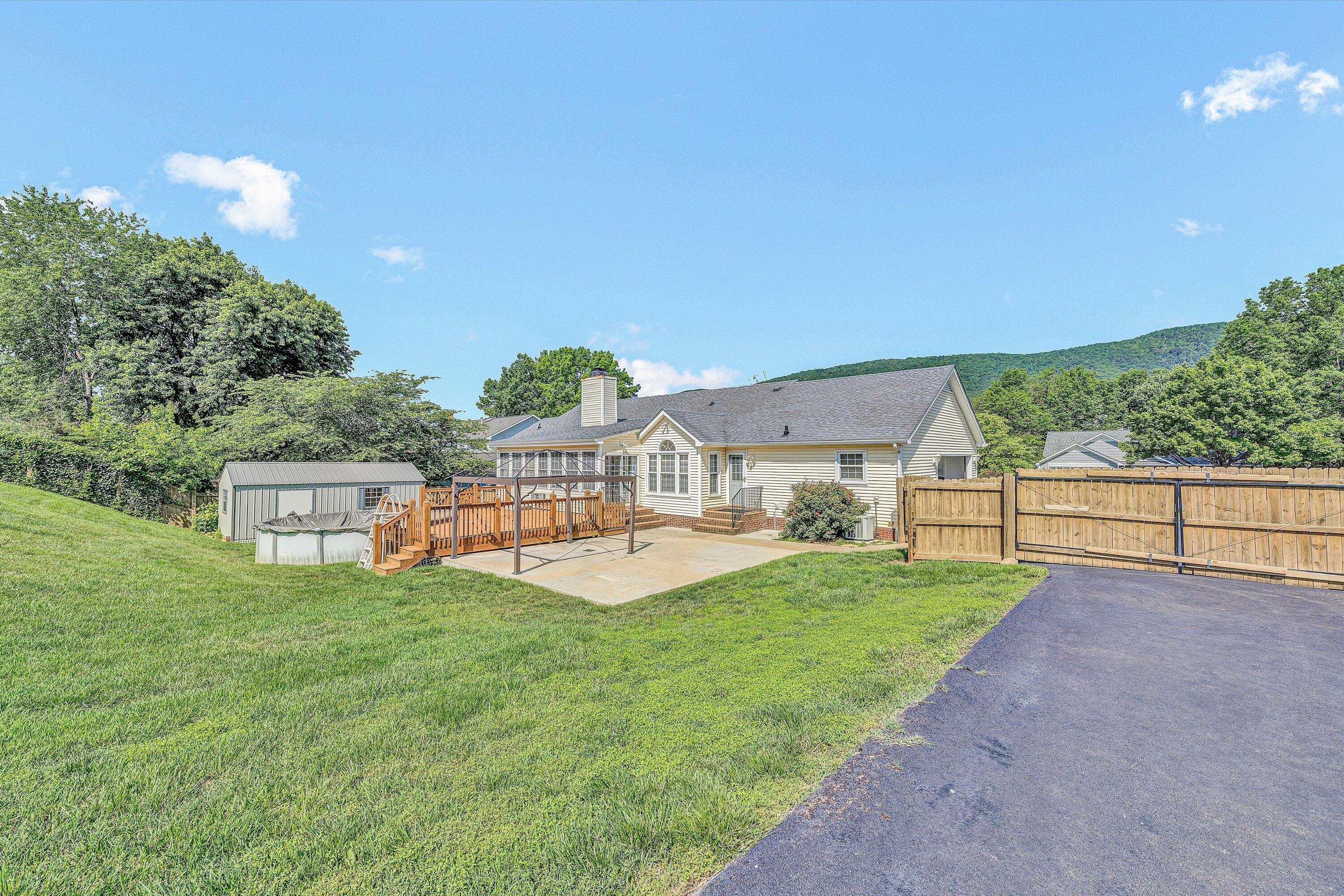 5508 Rome Drive Roanoke, VA 24019 - Photo 34 of 41 34-DSC00102