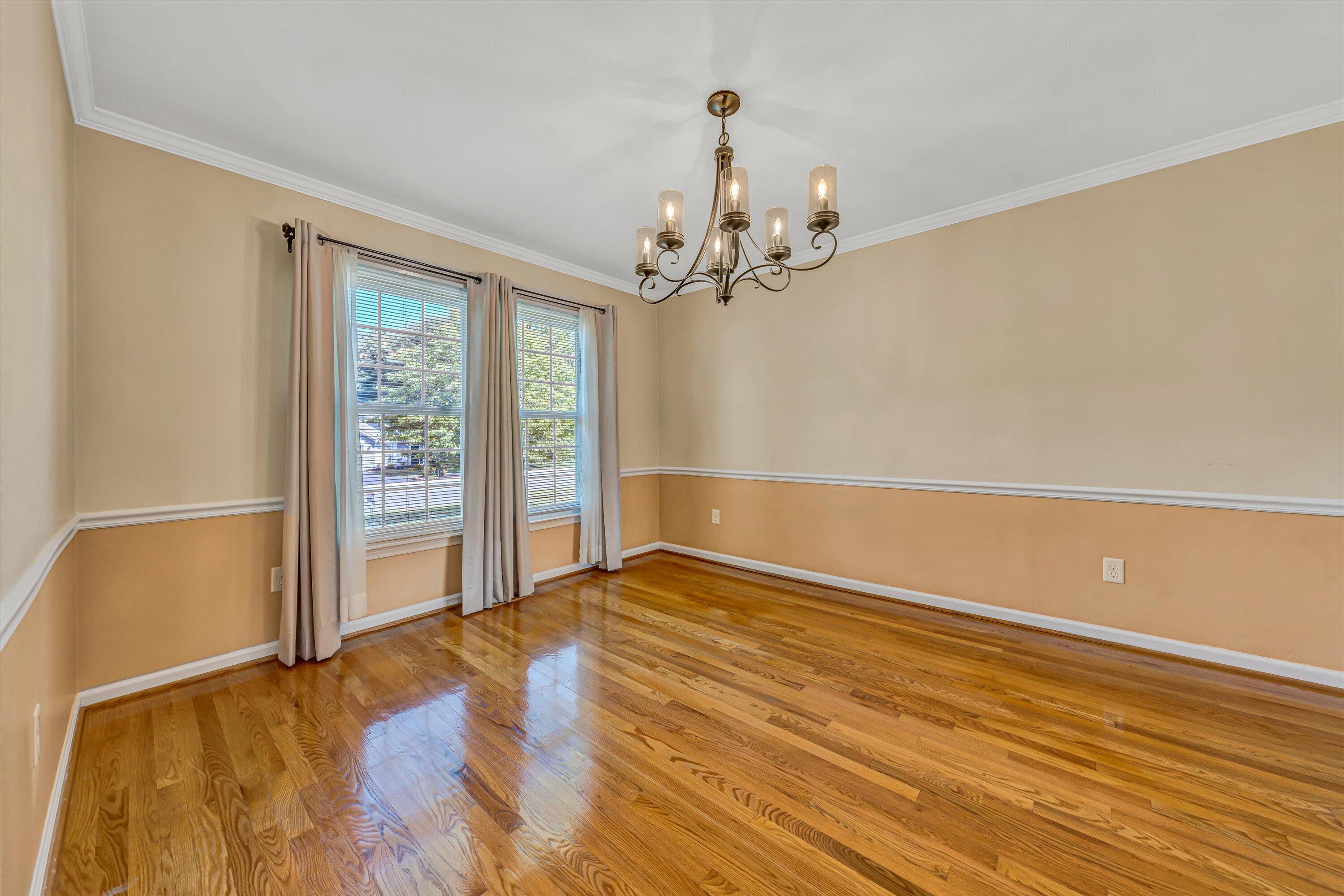 5508 Rome Drive Roanoke, VA 24019 - Photo 8 of 41 08-DSC00013