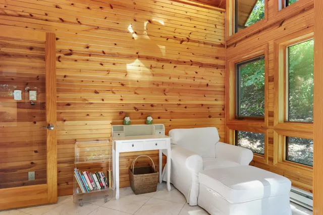 $1,400,000 | 450 North Lower Gardens Road, Fontana, WI 53125