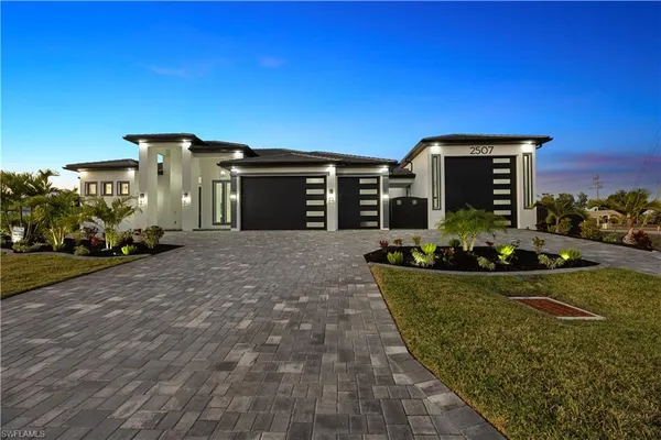 $1,600,000 | 2507 Gleason Parkway, Cape Coral, FL 33914