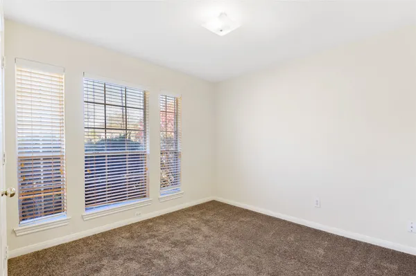 $1,475 | 203 Paradise Lane, Montgomery, TX 77356