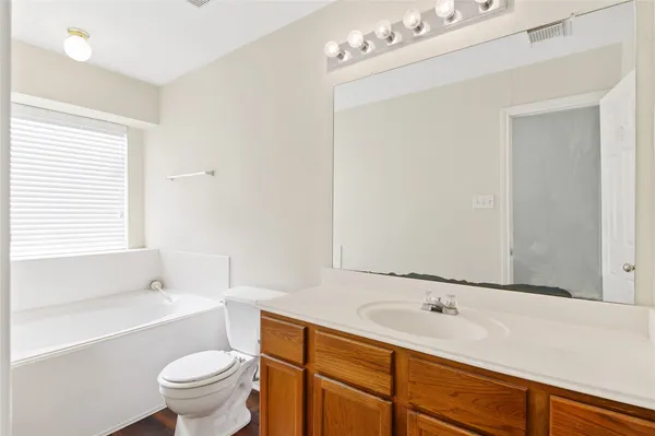 $1,475 | 203 Paradise Lane, Montgomery, TX 77356