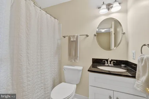 $659,900 | 6507 Kemper Lakes Court, Alexandria, VA 22312