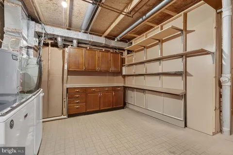 $659,900 | 6507 Kemper Lakes Court, Alexandria, VA 22312