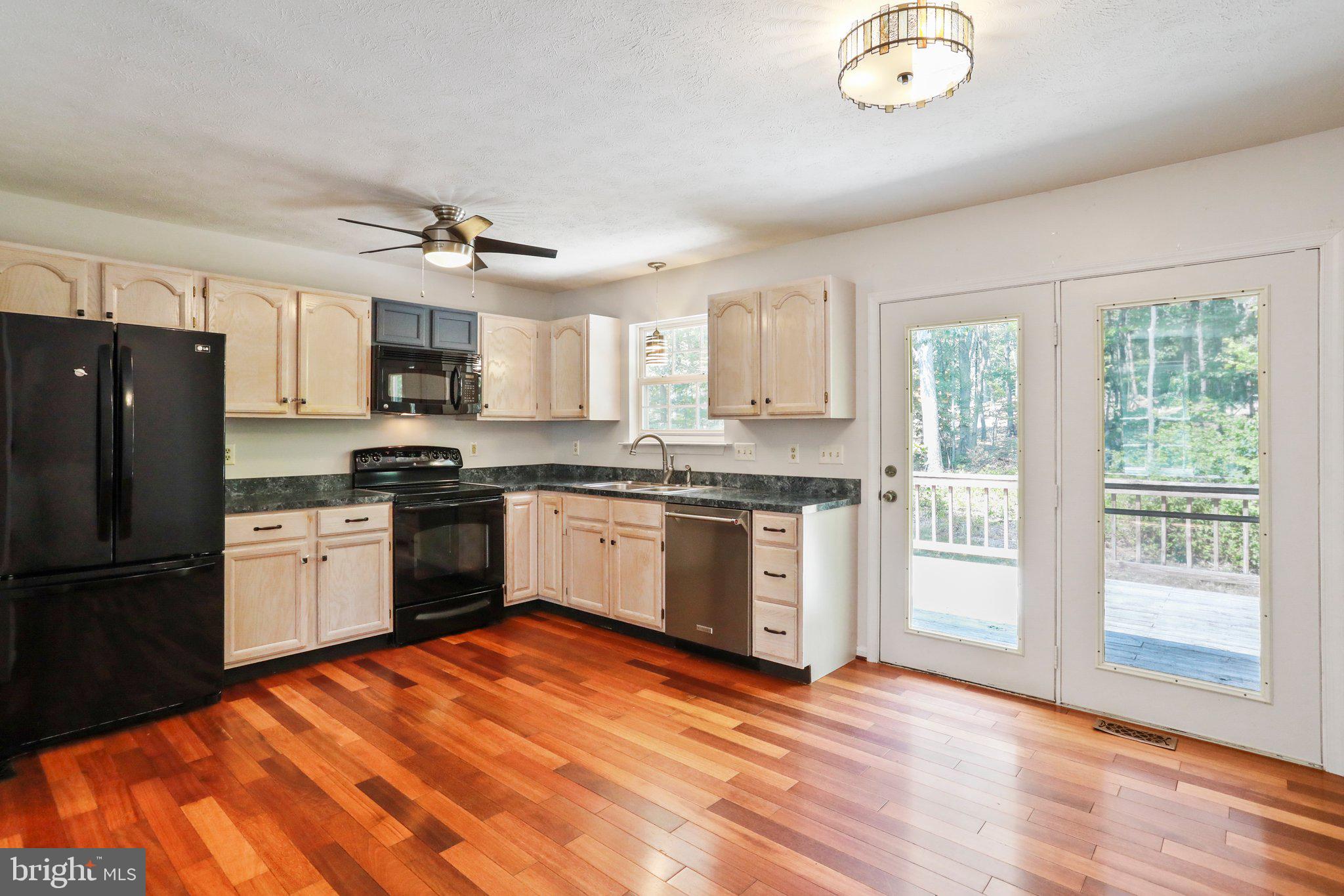 374 Gough Road Winchester, VA 22602 - Photo 15 of 58 Gallery Image 15