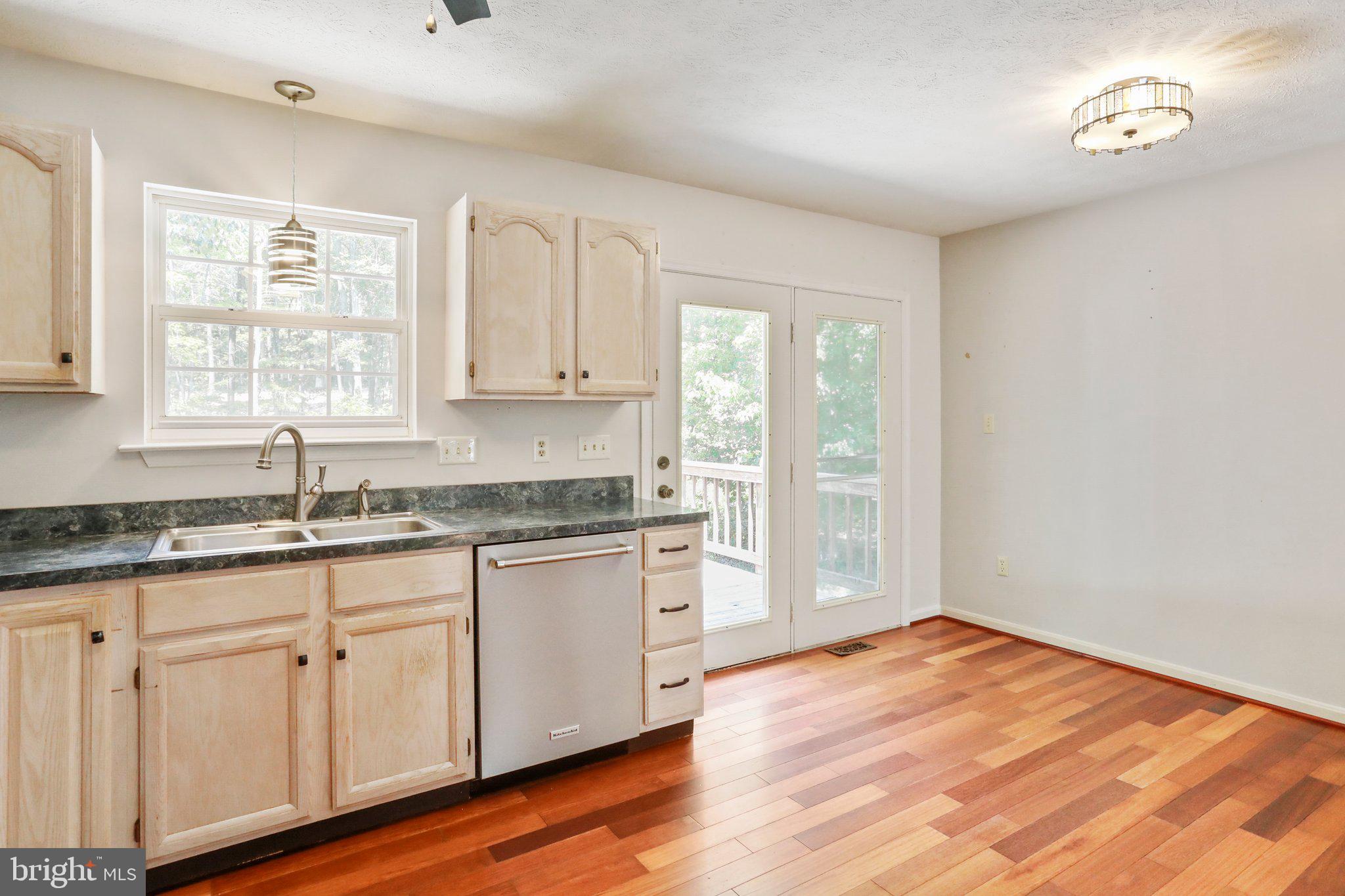 374 Gough Road Winchester, VA 22602 - Photo 17 of 58 Gallery Image 17