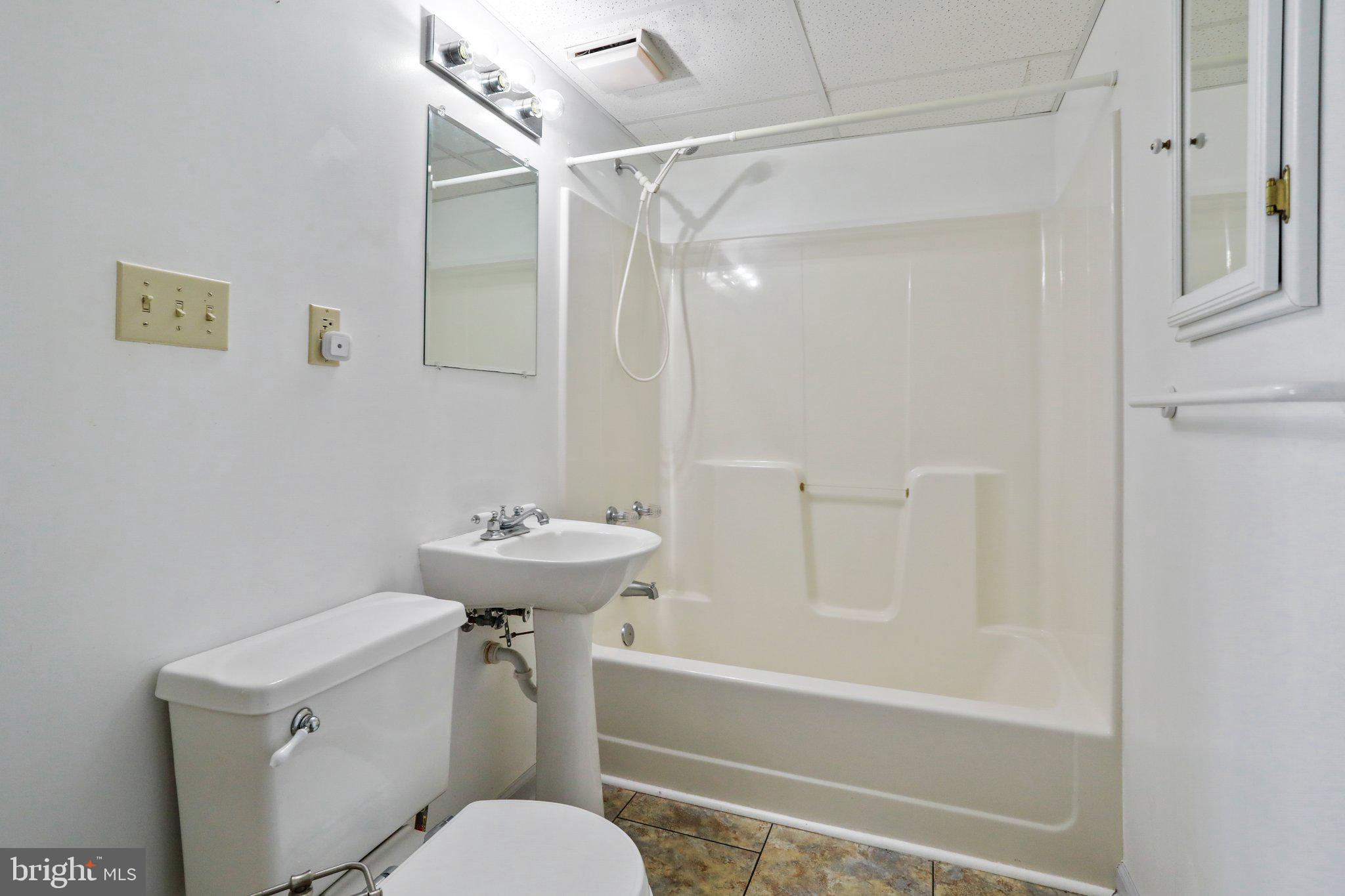 374 Gough Road Winchester, VA 22602 - Photo 33 of 58 Gallery Image 33
