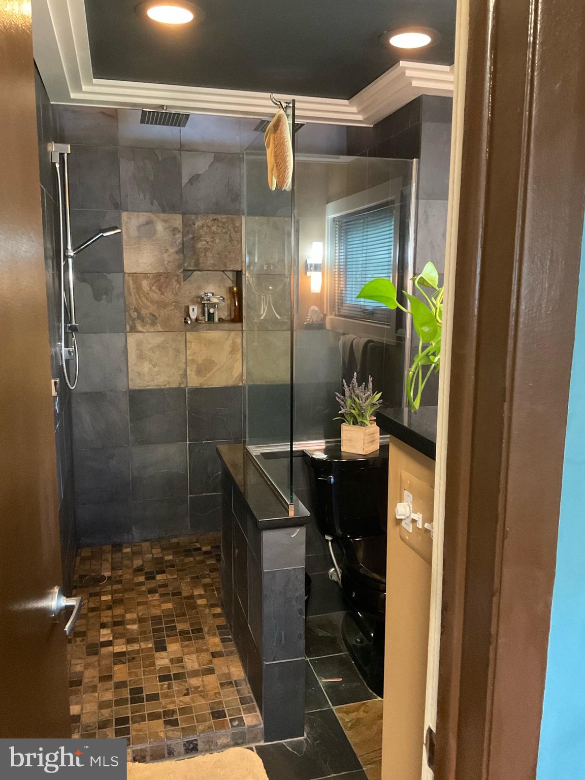 6807 Pimlico Drive Baltimore, MD 21209 - Photo 36 of 77