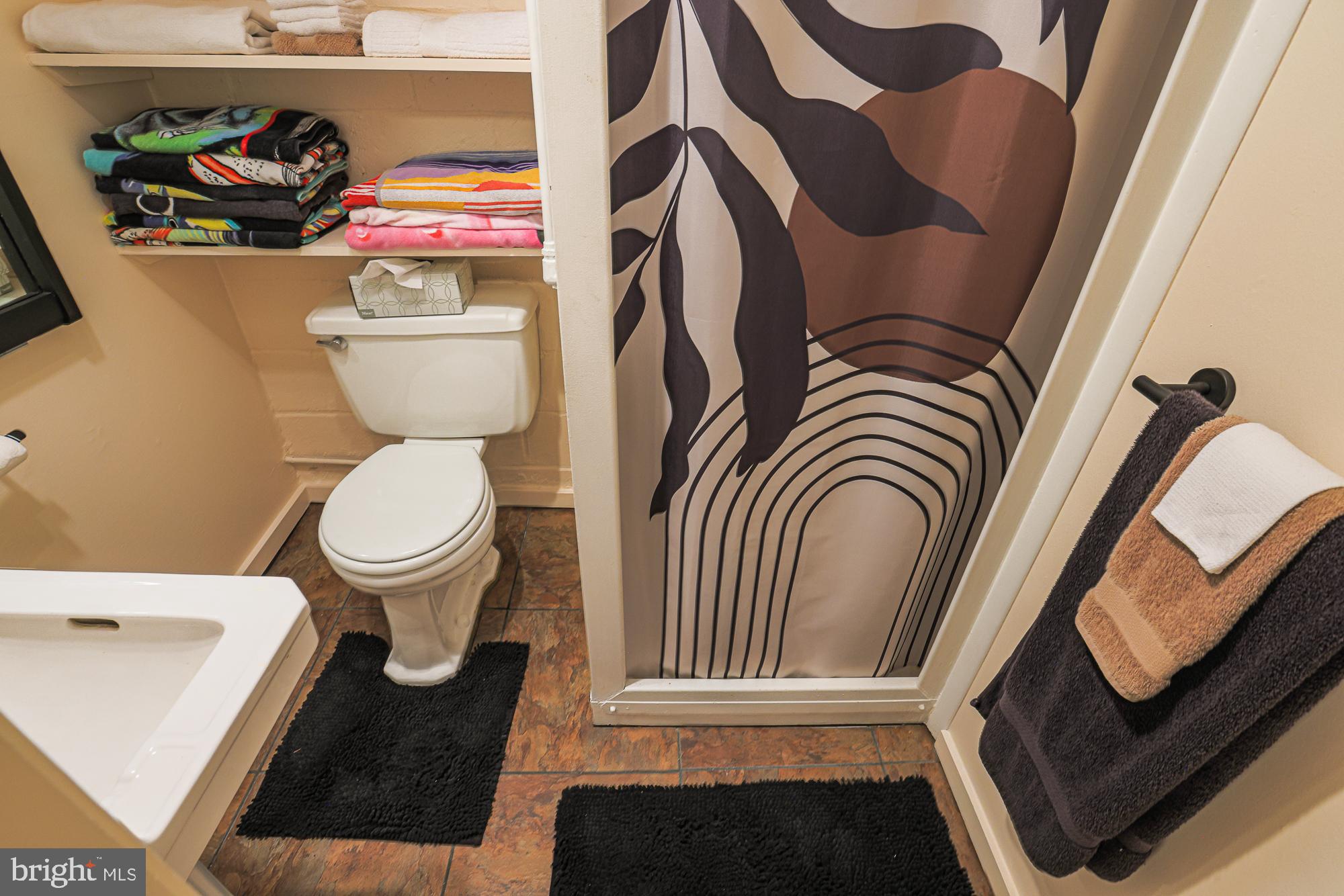 6807 Pimlico Drive Baltimore, MD 21209 - Photo 53 of 77