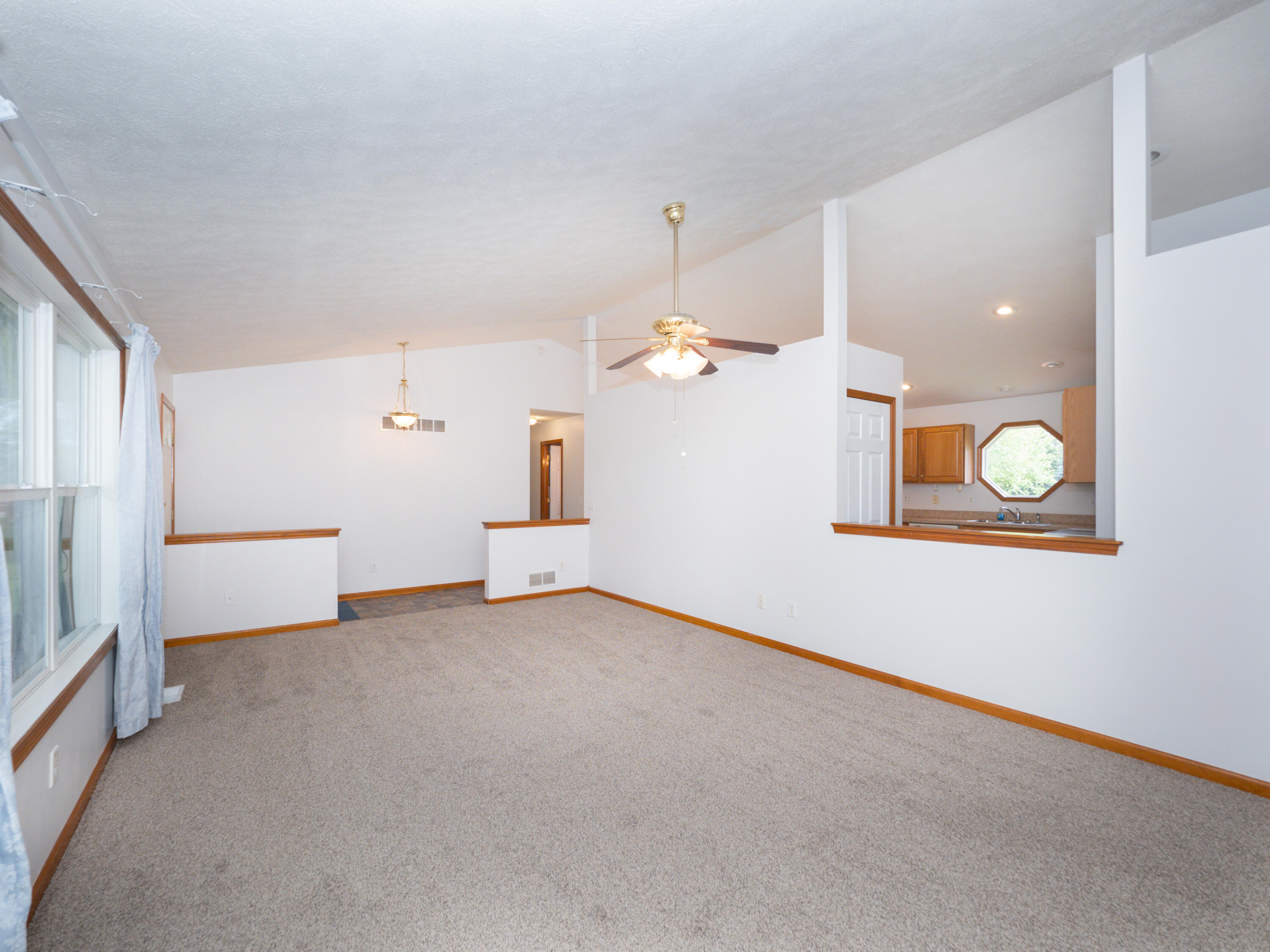 54163 Ridgeview Circle Paw Paw, MI 49079 - Photo 7 of 26 54163 Ridgeview Cir-108