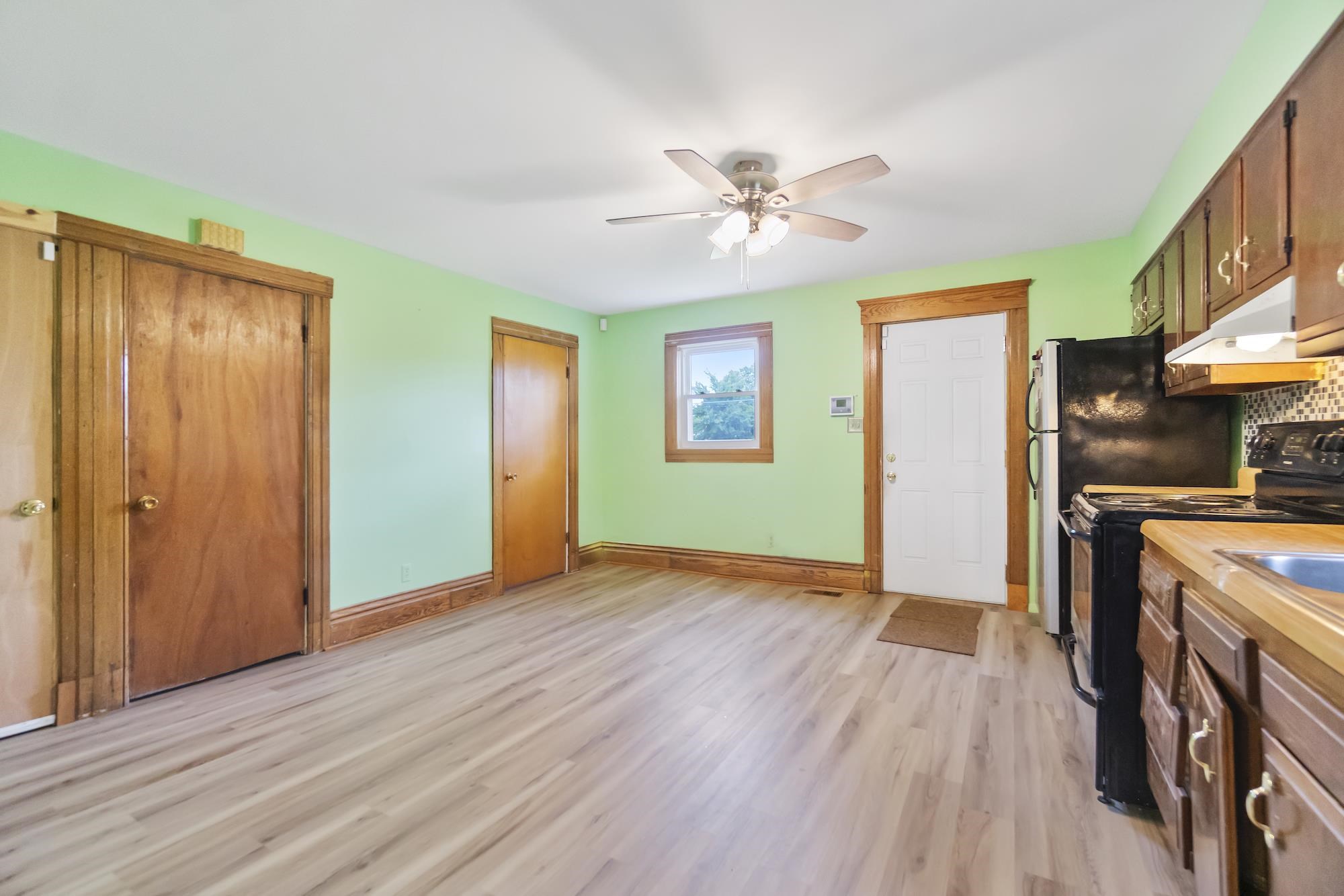 1306 Summit Street Fort Wayne, IN 46803 - Photo 13 of 18 Gallery Image 13