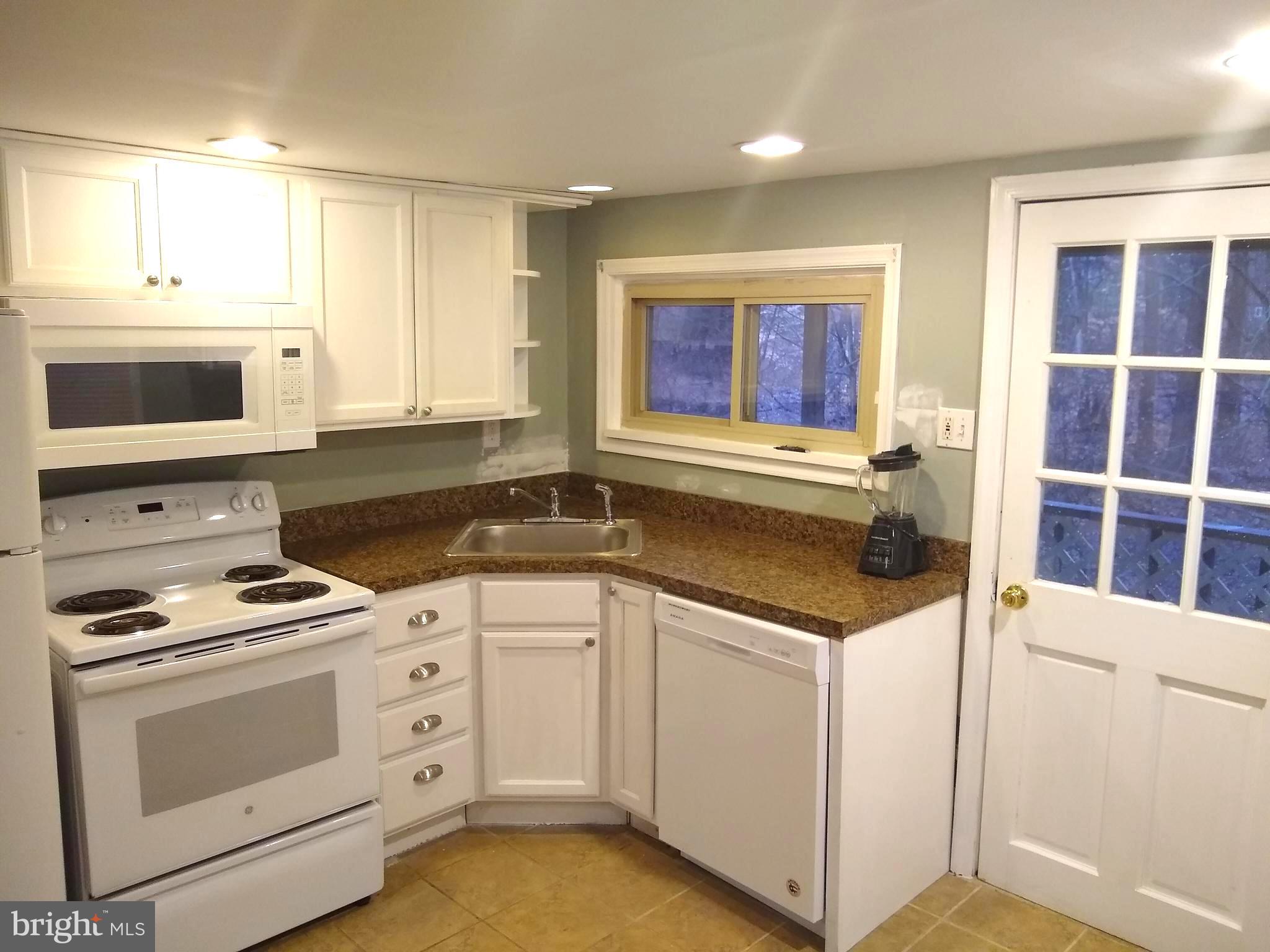 1325 South Manor Road Coatesville, PA 19320 - Photo 4 of 16 Gallery Image 4