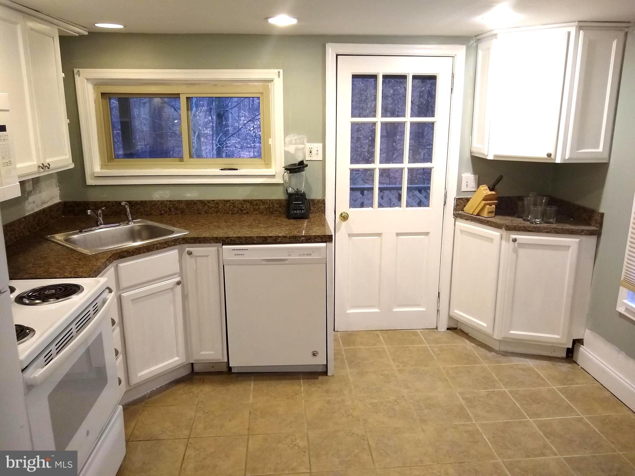 1325 South Manor Road Coatesville, PA 19320 - Photo 5 of 16 Gallery Image 5