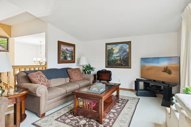 $444,900 | 18922 Yalta Street Northeast, East Bethel, MN 55092